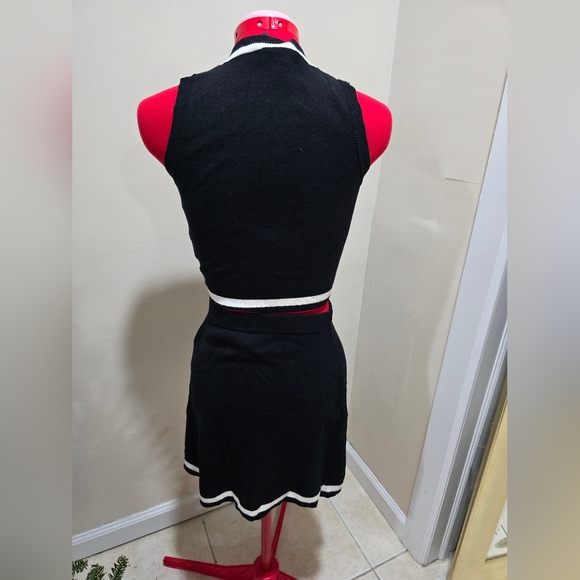 Sincerely Jules Black and White Skirt - Picture 5 of 5